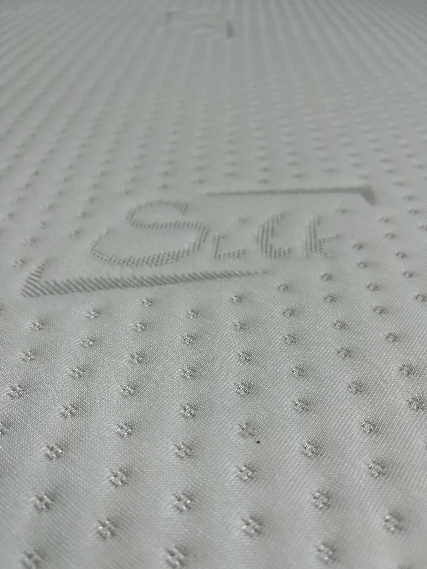 2000-Pocket-Sprung-Pillow-Top-Mattress-image-3