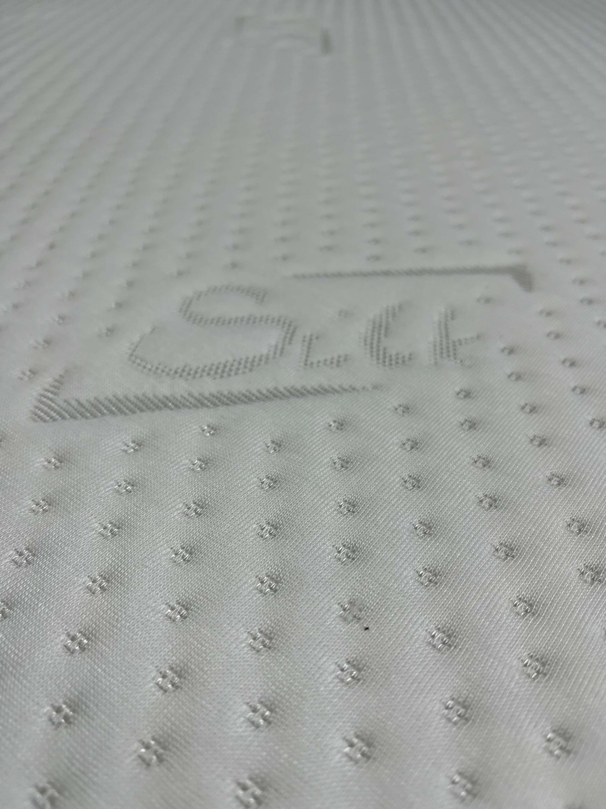 2000-Pocket-Sprung-Pillow-Top-Mattress-image-3