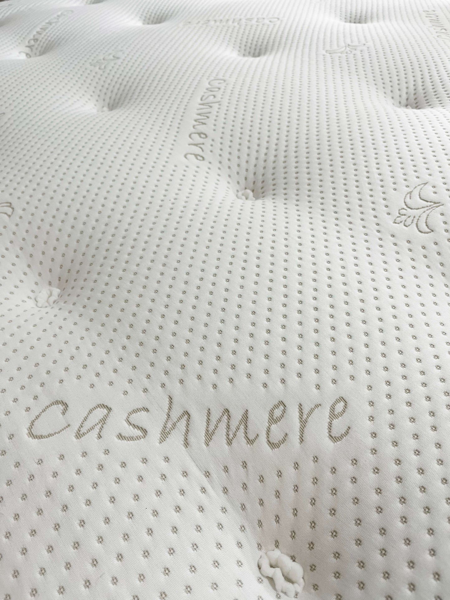 3000-Pocket-Sprung-Natural-Latex-Mattress-image-2