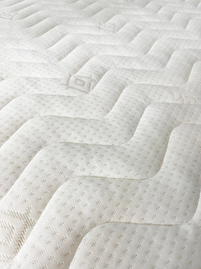 Dual Season 1000 Pocket Memory Cool Gel Divan Bed Set with Headboard